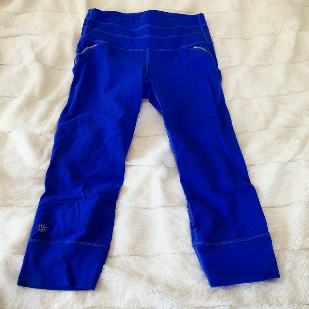 Blue leggings